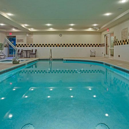 Hilton Garden Inn Cleveland Airport Fairview Park Ngoại thất bức ảnh