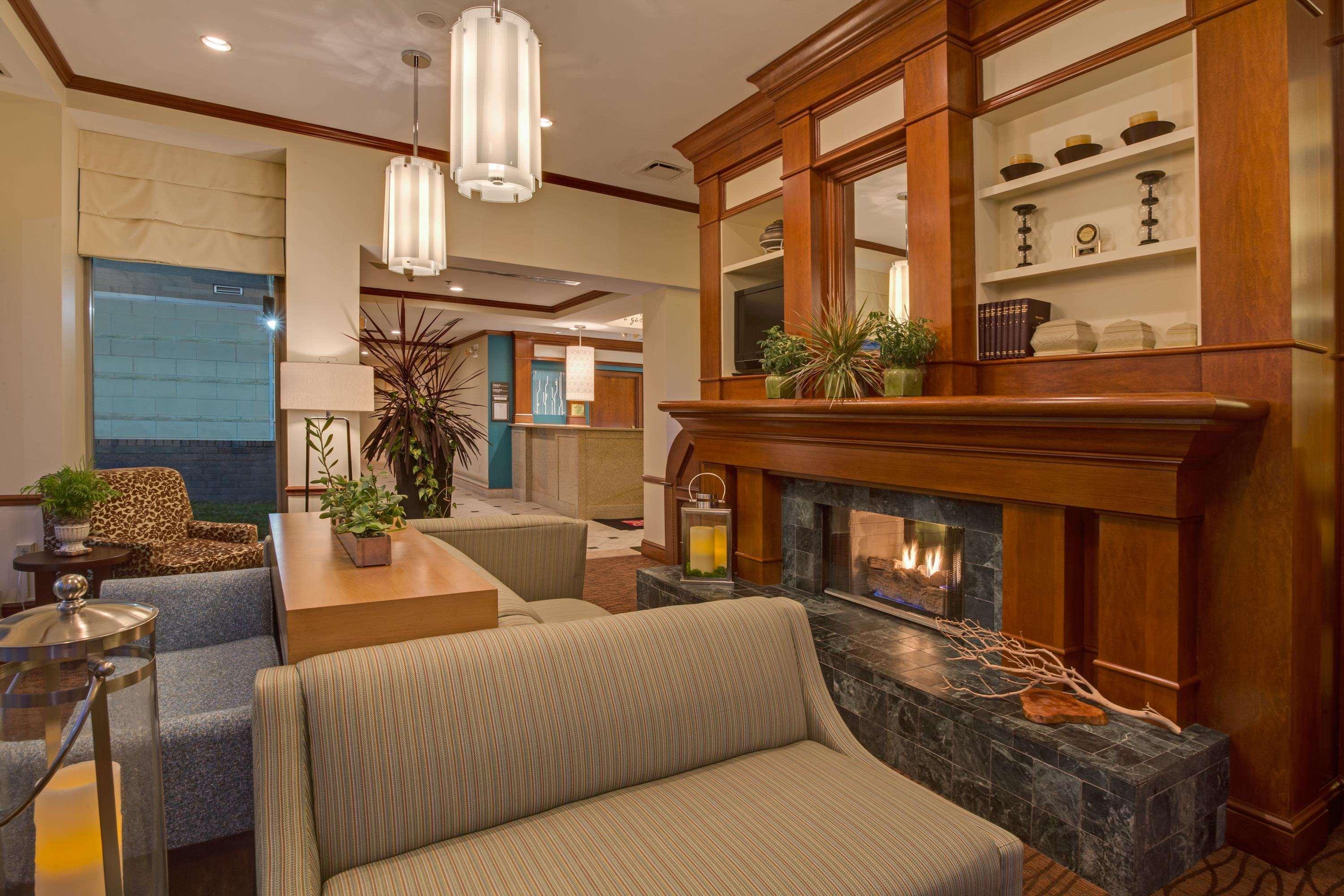 Hilton Garden Inn Cleveland Airport Fairview Park Ngoại thất bức ảnh