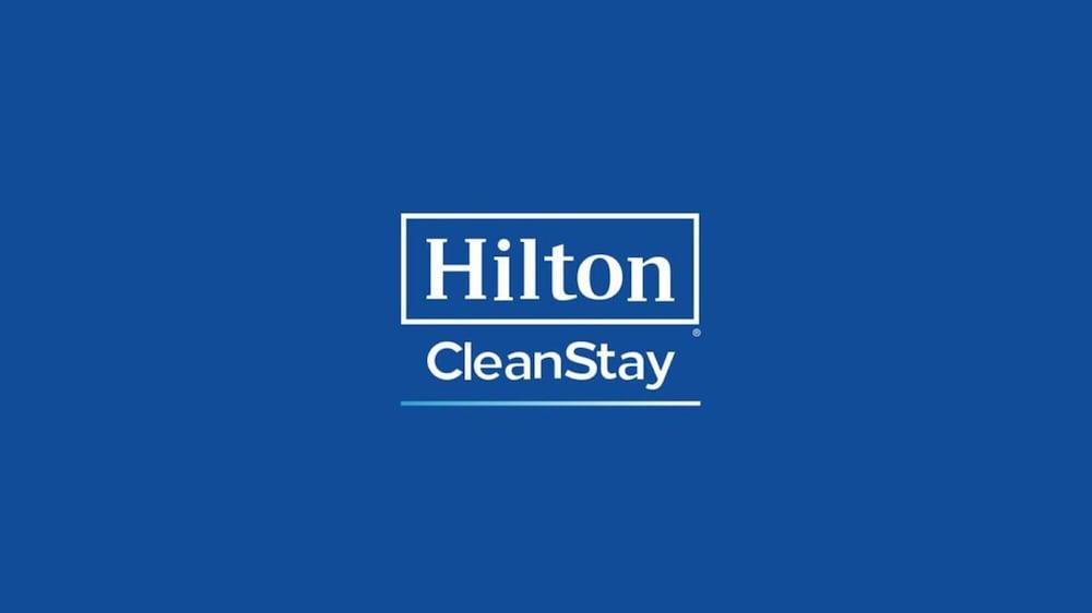 Hilton Garden Inn Cleveland Airport Fairview Park Ngoại thất bức ảnh